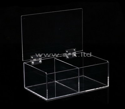 clear boxes with lids