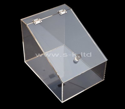 large acrylic box with lid