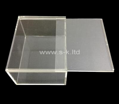 Acrylic sliding lid box