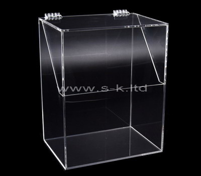 plexiglass box with hinged lid
