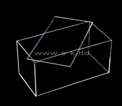 clear plastic display boxes