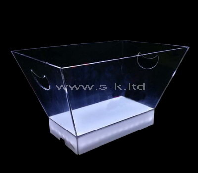 clear plastic box with handle