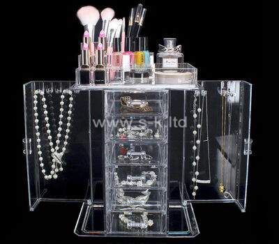 Clear jewelry organizer