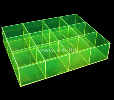 Plexiglass 12 compartment box