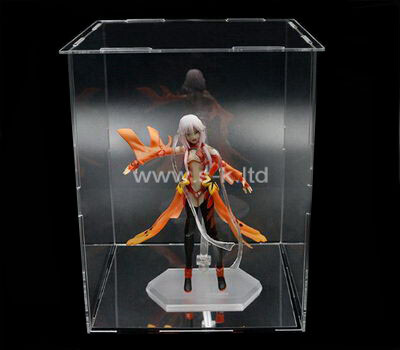 Large clear plastic display boxes