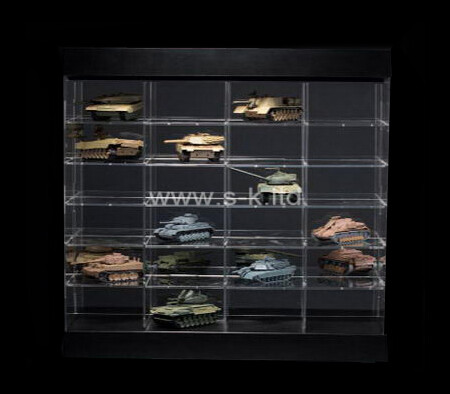 Plastic display boxes for model cars