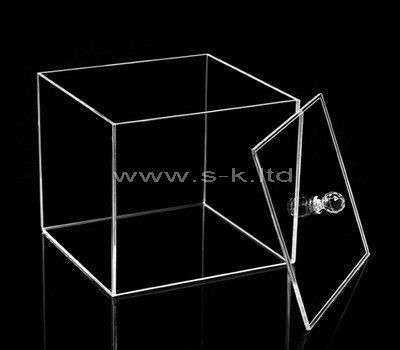 Square clear acrylic box with lid