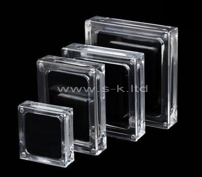 Clear acrylic jewelry display cases with lid