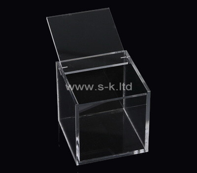 Custom square clear plexiglass display case