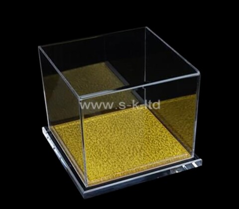 Custom acrylic 5 sided display case with base