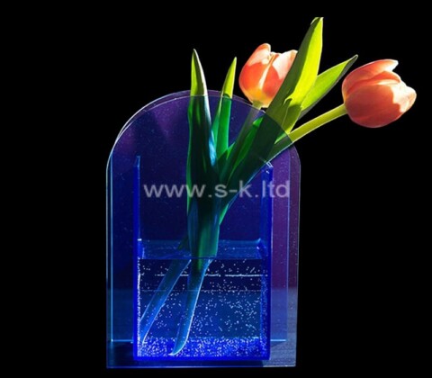 Custom acrylic flower vases for centerpieces
