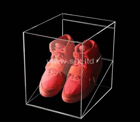 Custom wholesale acrylic sport shoe showcase