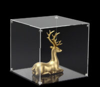 Caja acrílica personalizada para guardar adornos de colección
