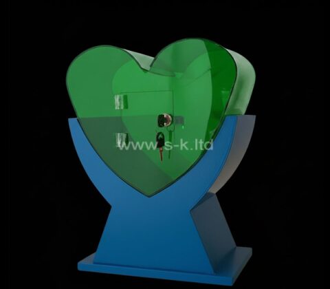 Individuelle Acryl-Spendenbox in Herzform