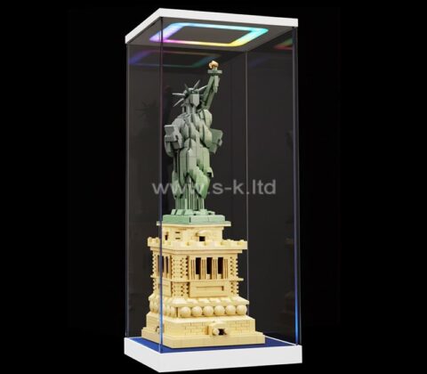 Vitrine lumineuse Statue de la Liberté en acrylique sur mesure