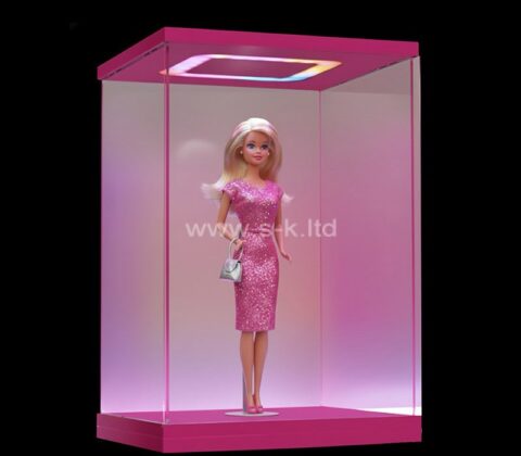 Présentoir acrylique personnalisé pour poupée barbei à LED