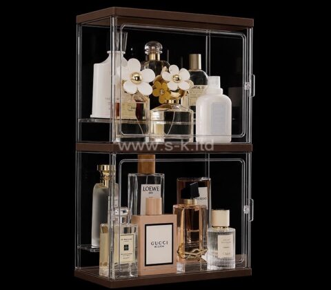 Espositore personalizzato in acrilico per profumi