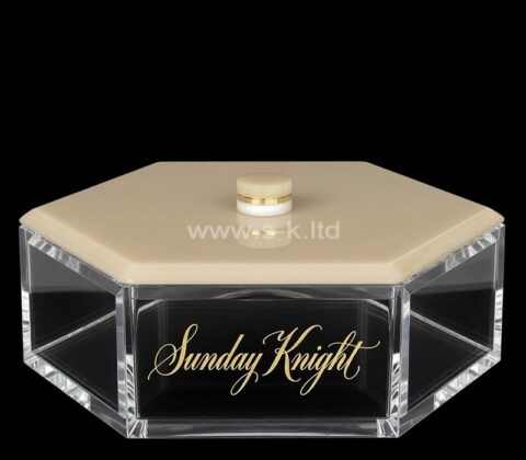 Individuell gestaltete, elegante Acrylbox in Sechseckform mit Deckel